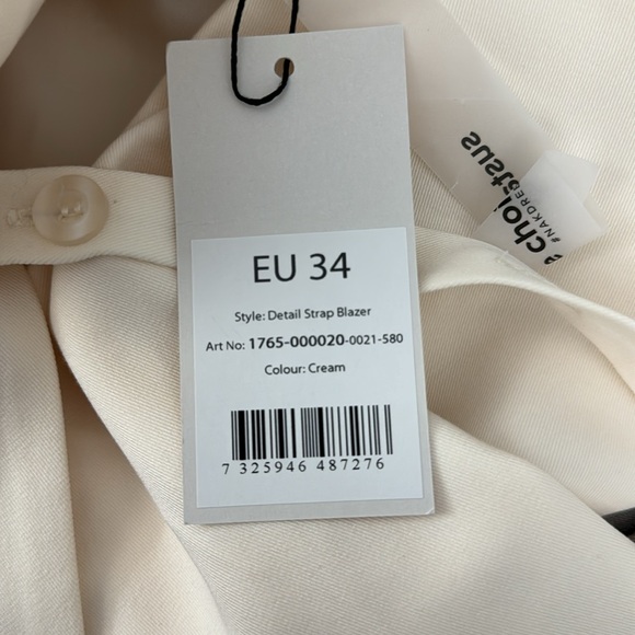 NWT NA-KD x Elin Warnqvist Strap Detail Blazer in Off-White - Picture 4 of 4